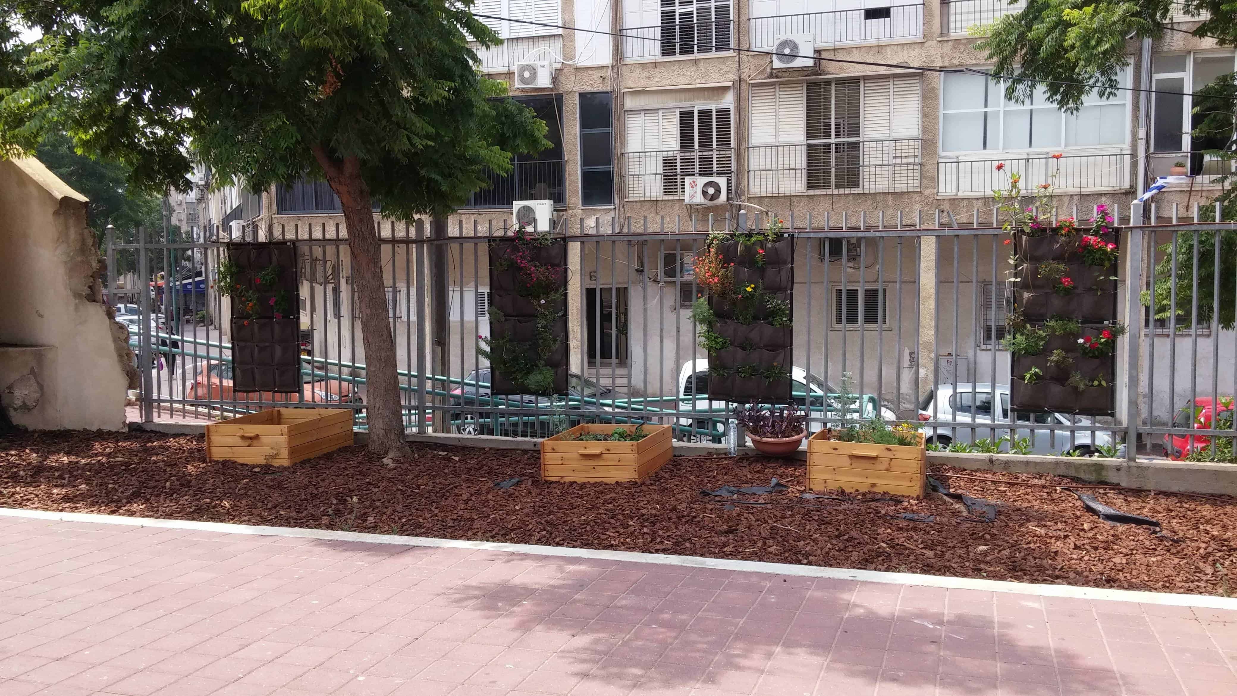 אחרי הפעילות נשארים לדבר, צילום: גלי דאו